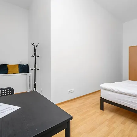 Hotel Wellness Rooms Central 3*