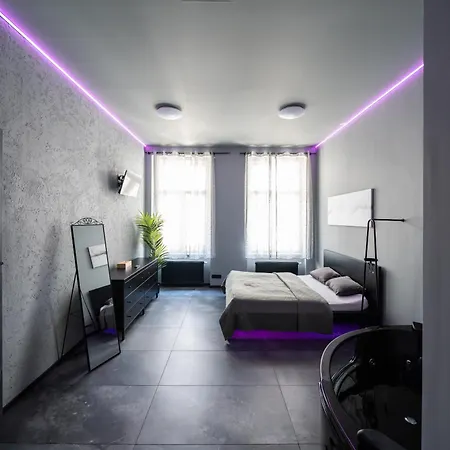 Hotel Wellness Rooms Central 3*
